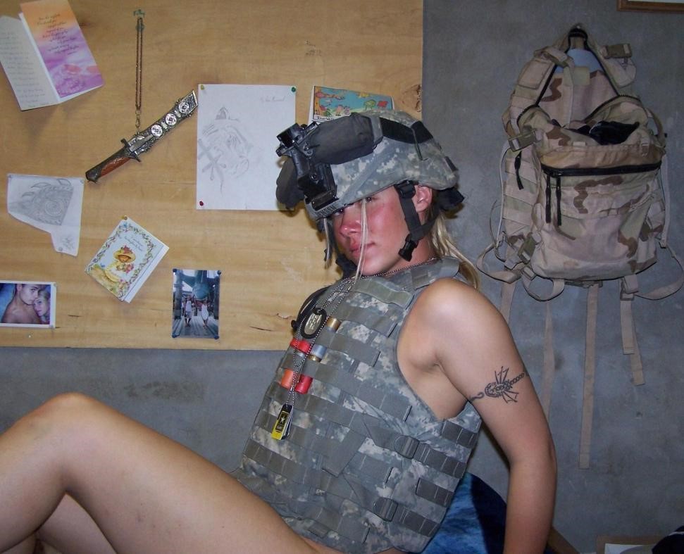 Hot Military Girls